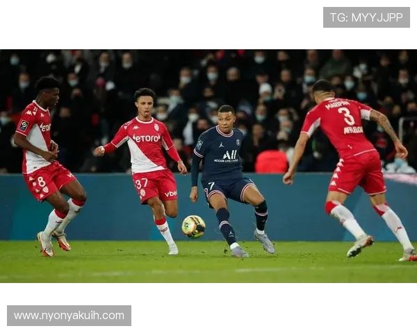 奥雷利安·楚阿梅尼：坐稳摩纳哥中场核心位置解析